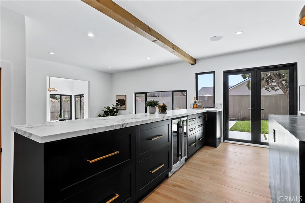 3889 Humboldt Drive