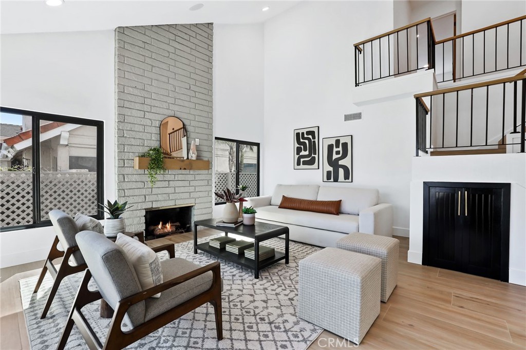 3889 Humboldt Drive