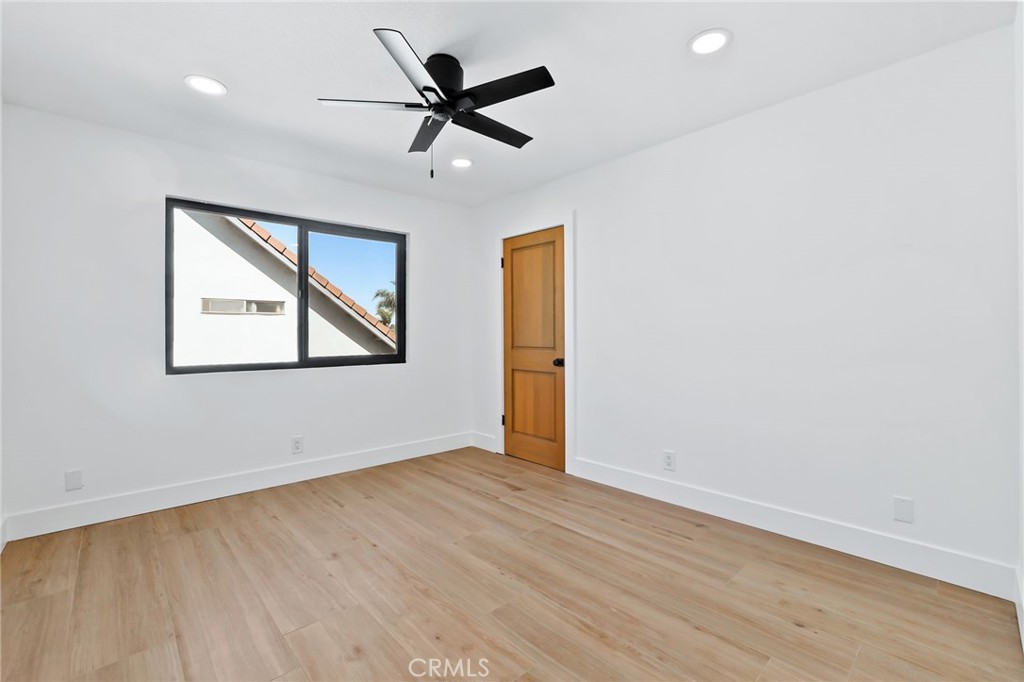3889 Humboldt Drive