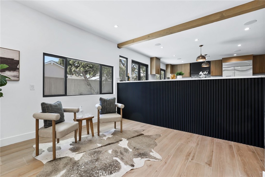 3889 Humboldt Drive