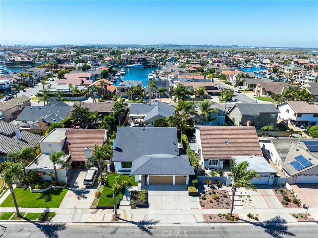 3889 Humboldt Drive