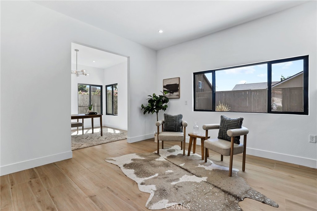 3889 Humboldt Drive
