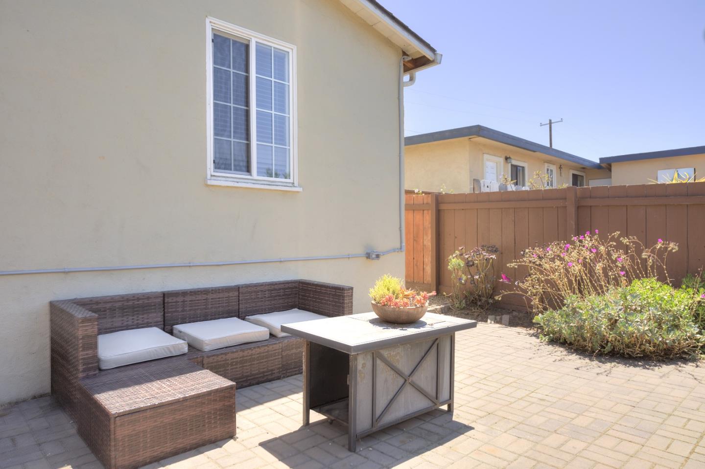 1163 Sonoma AVE