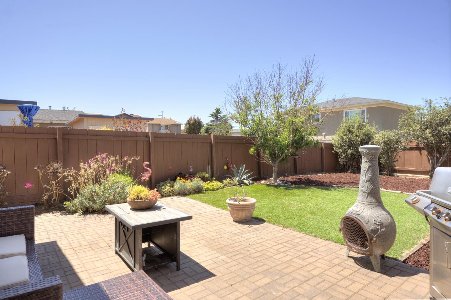 1163 Sonoma AVE
