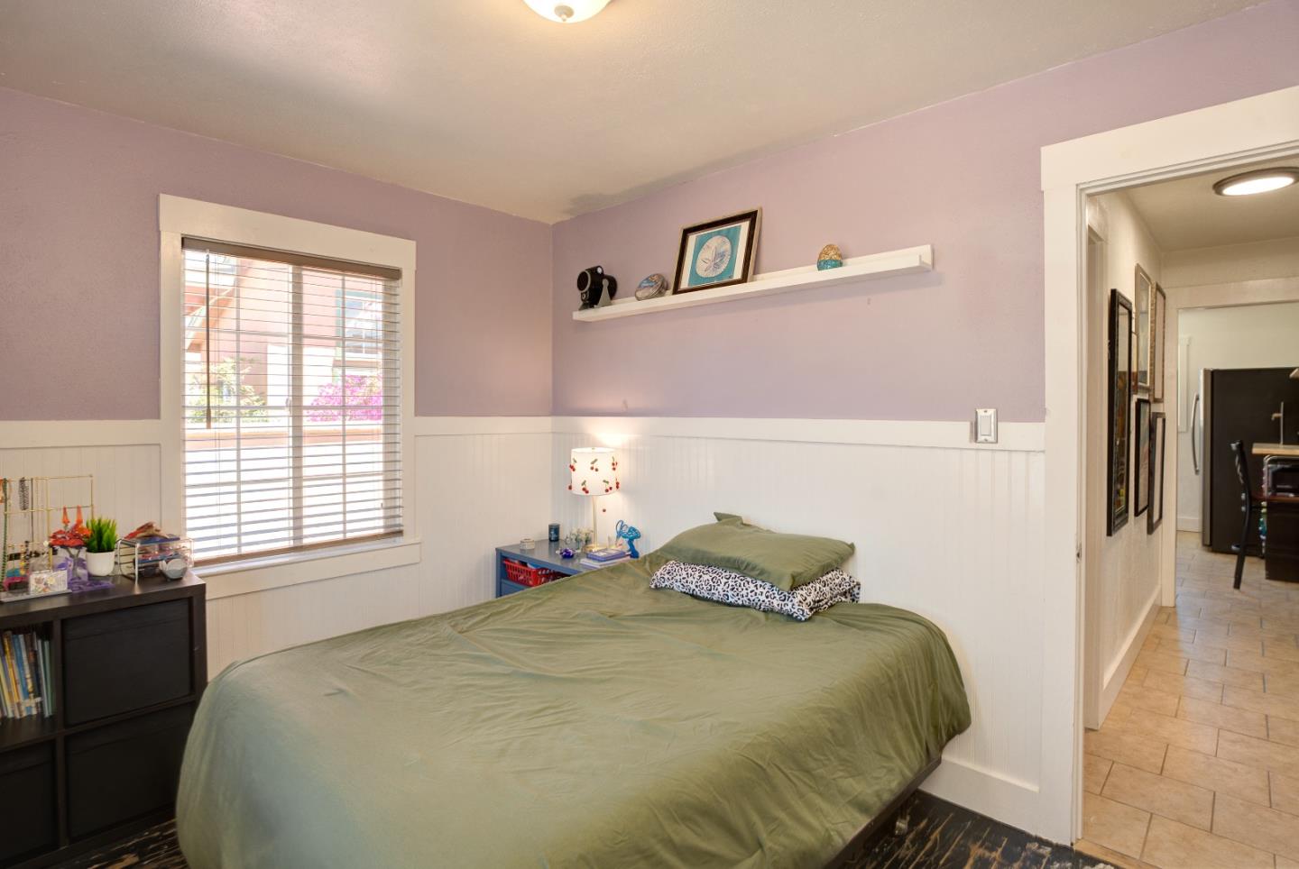 1163 Sonoma AVE