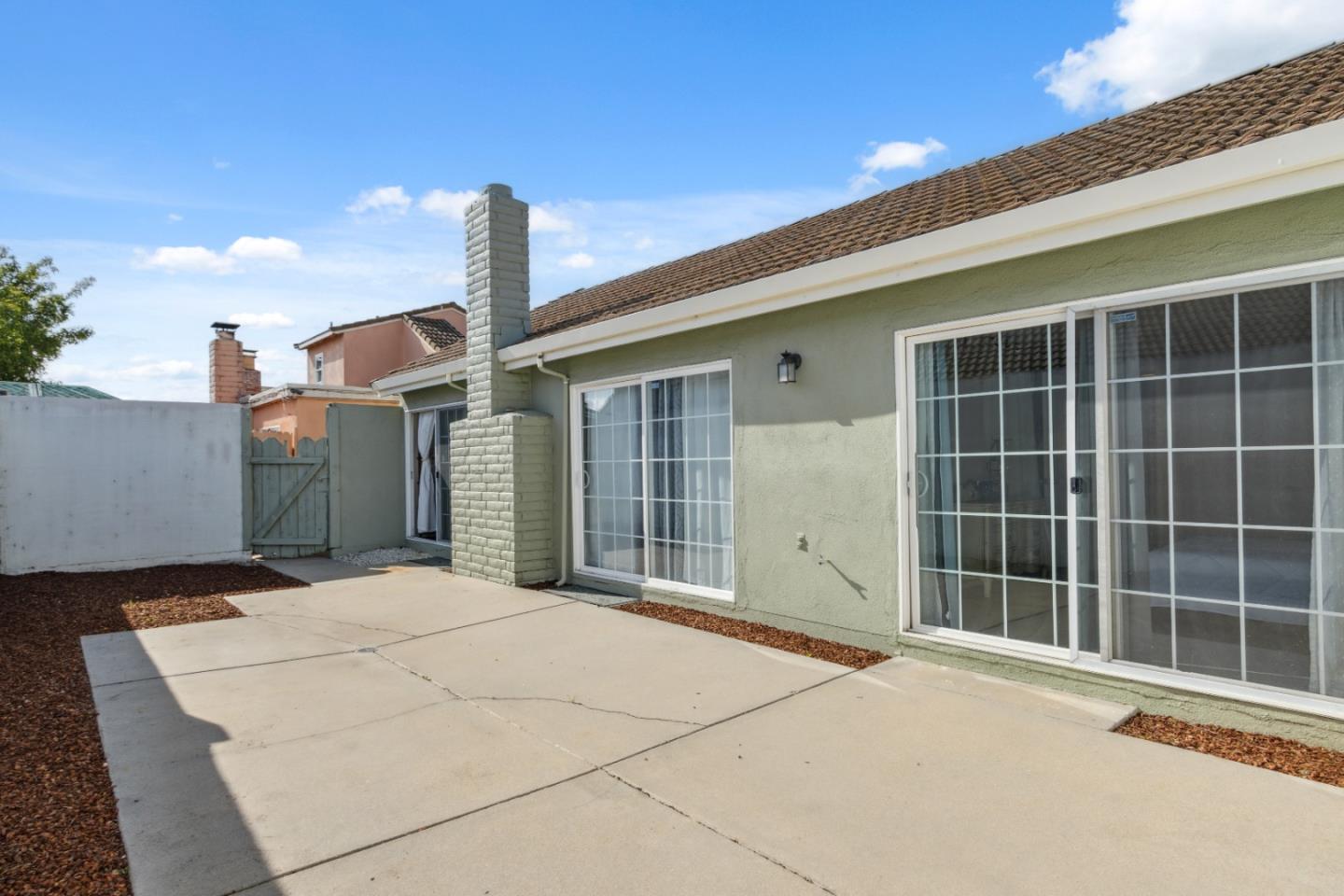 724 Sherman CIR