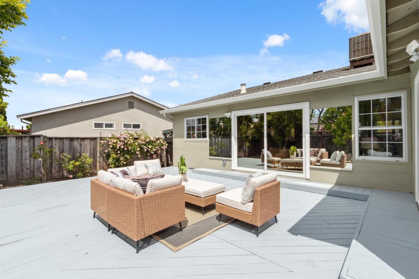 5501 Shadowcrest WAY