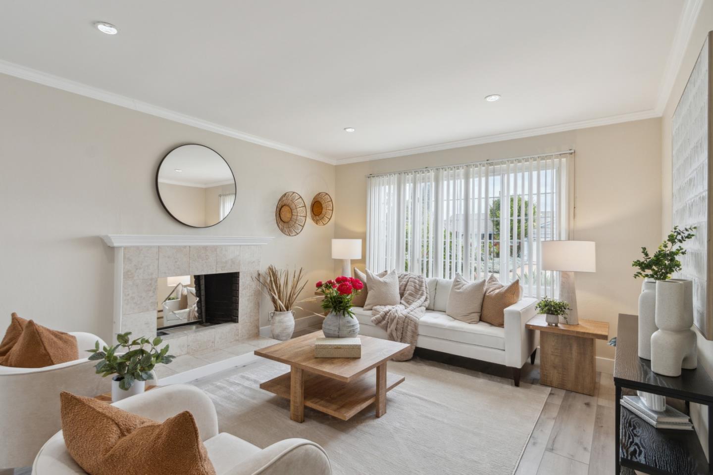 5501 Shadowcrest WAY