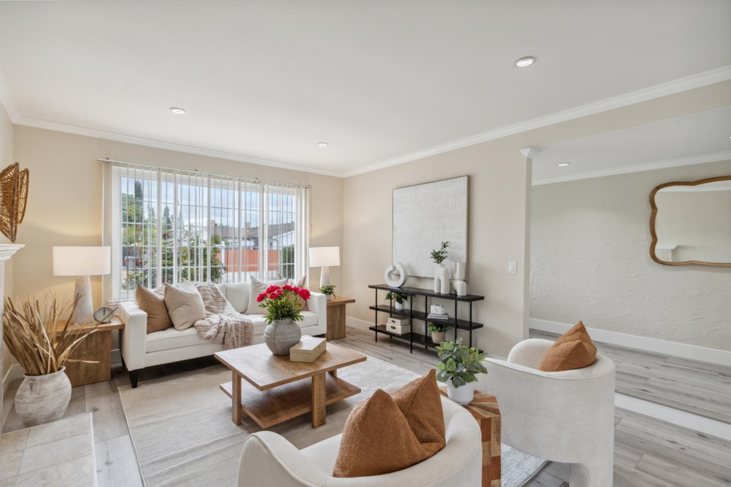 5501 Shadowcrest WAY