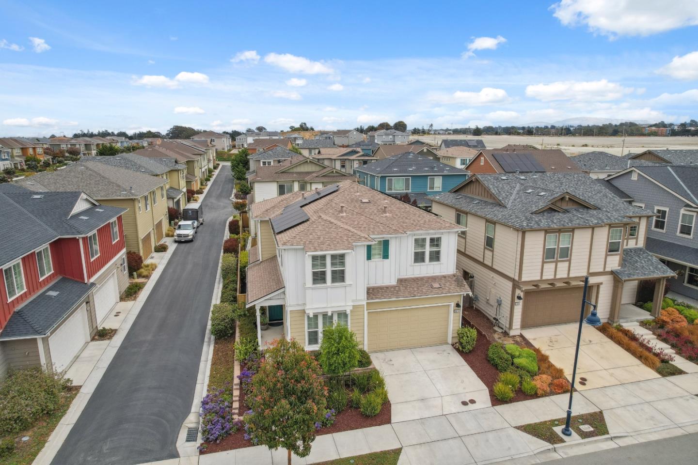 2610 Lighthouse Lane