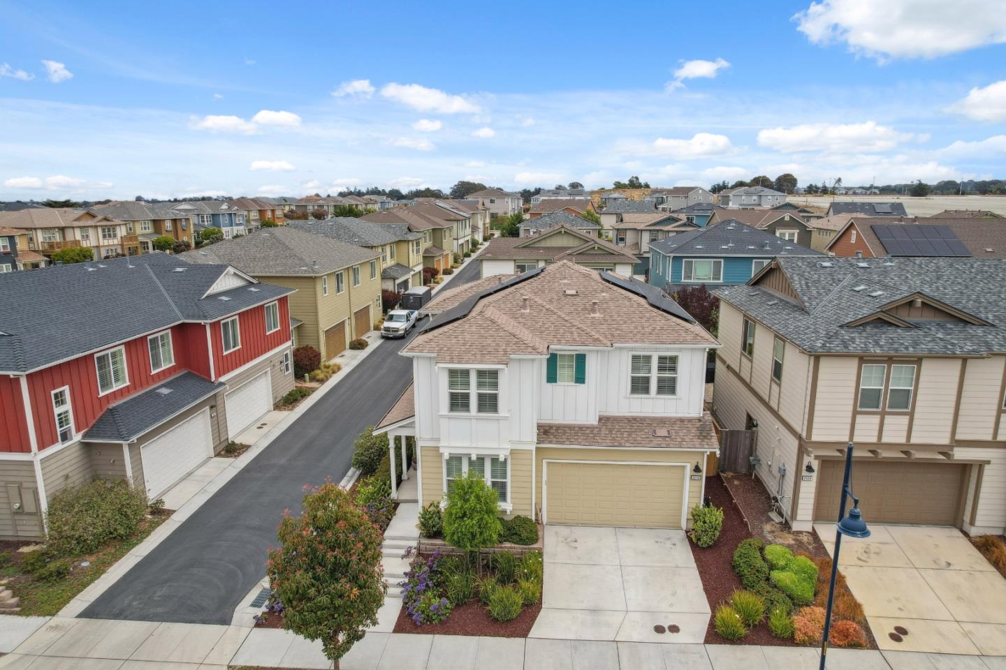 2610 Lighthouse Lane