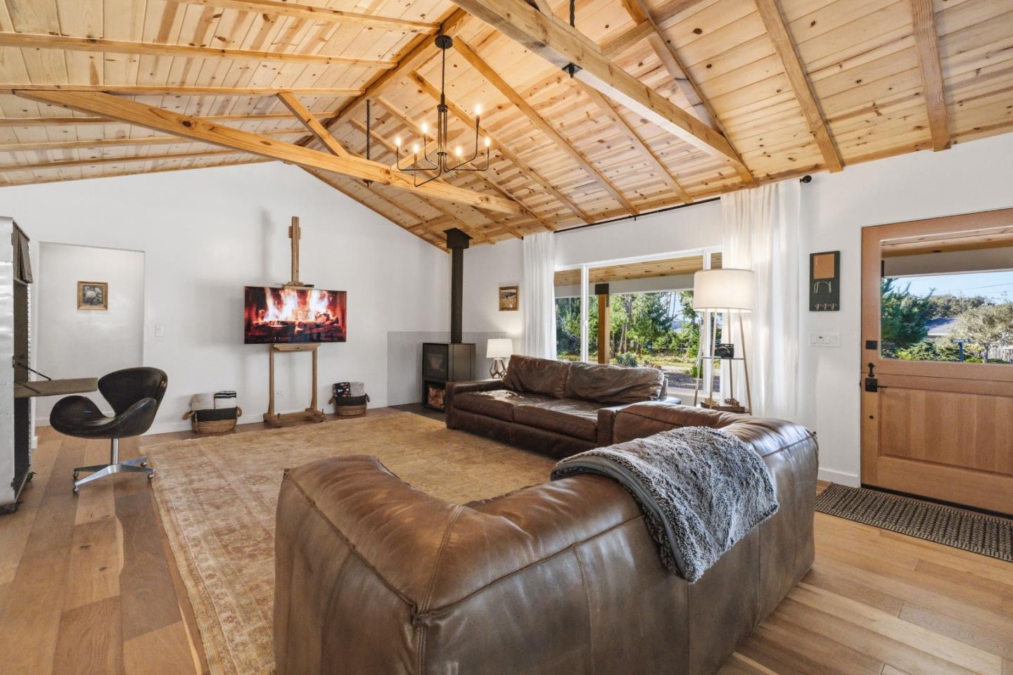 3141 Hacienda Drive