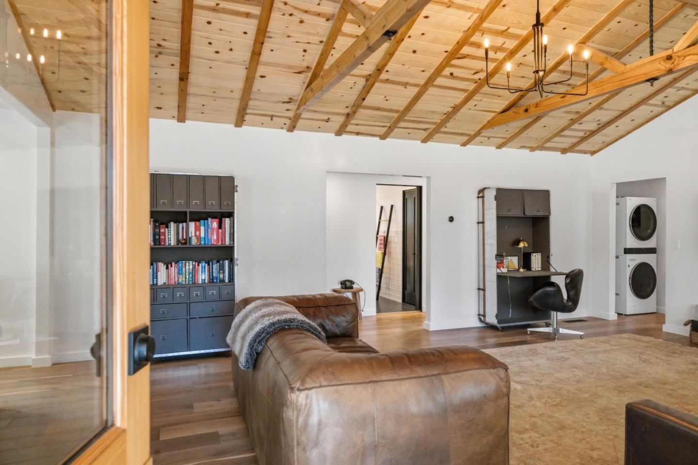 3141 Hacienda Drive