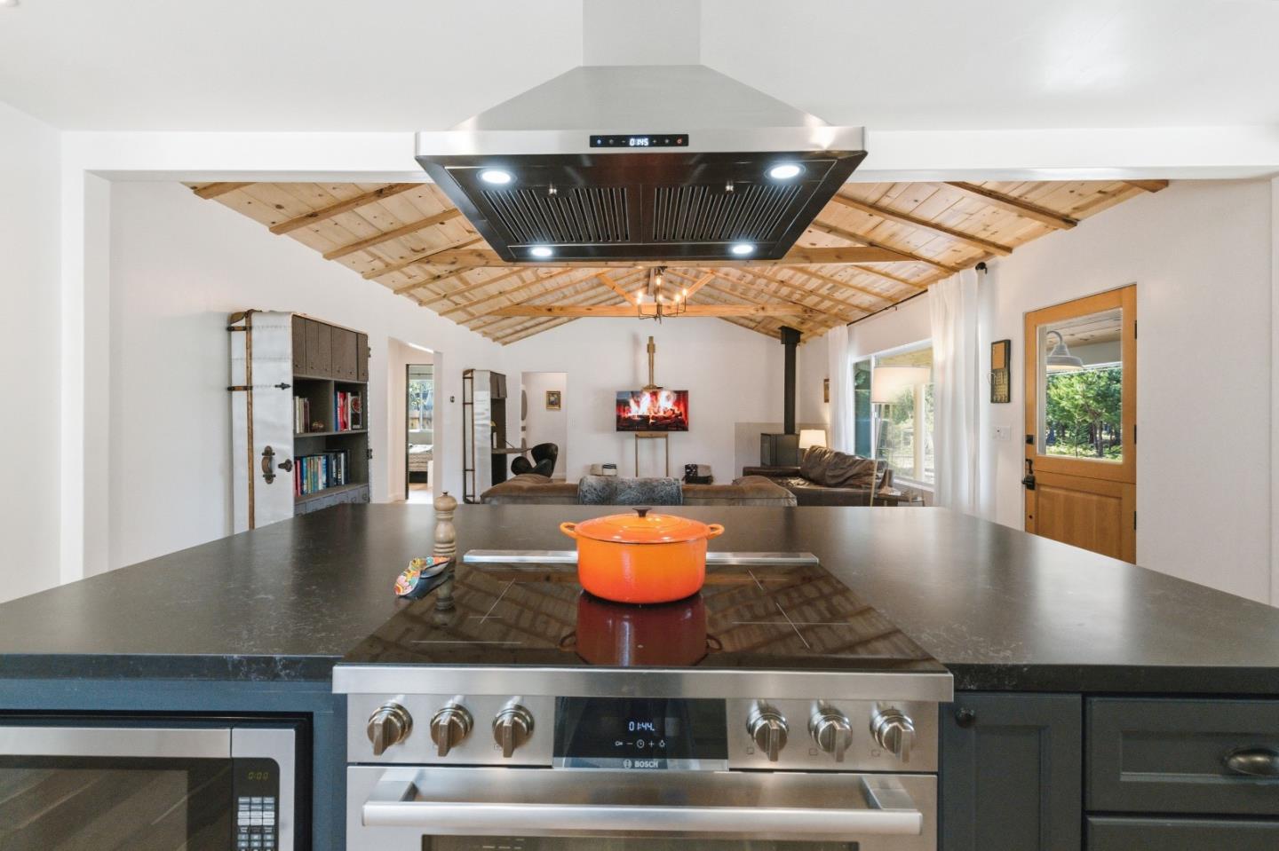3141 Hacienda Drive