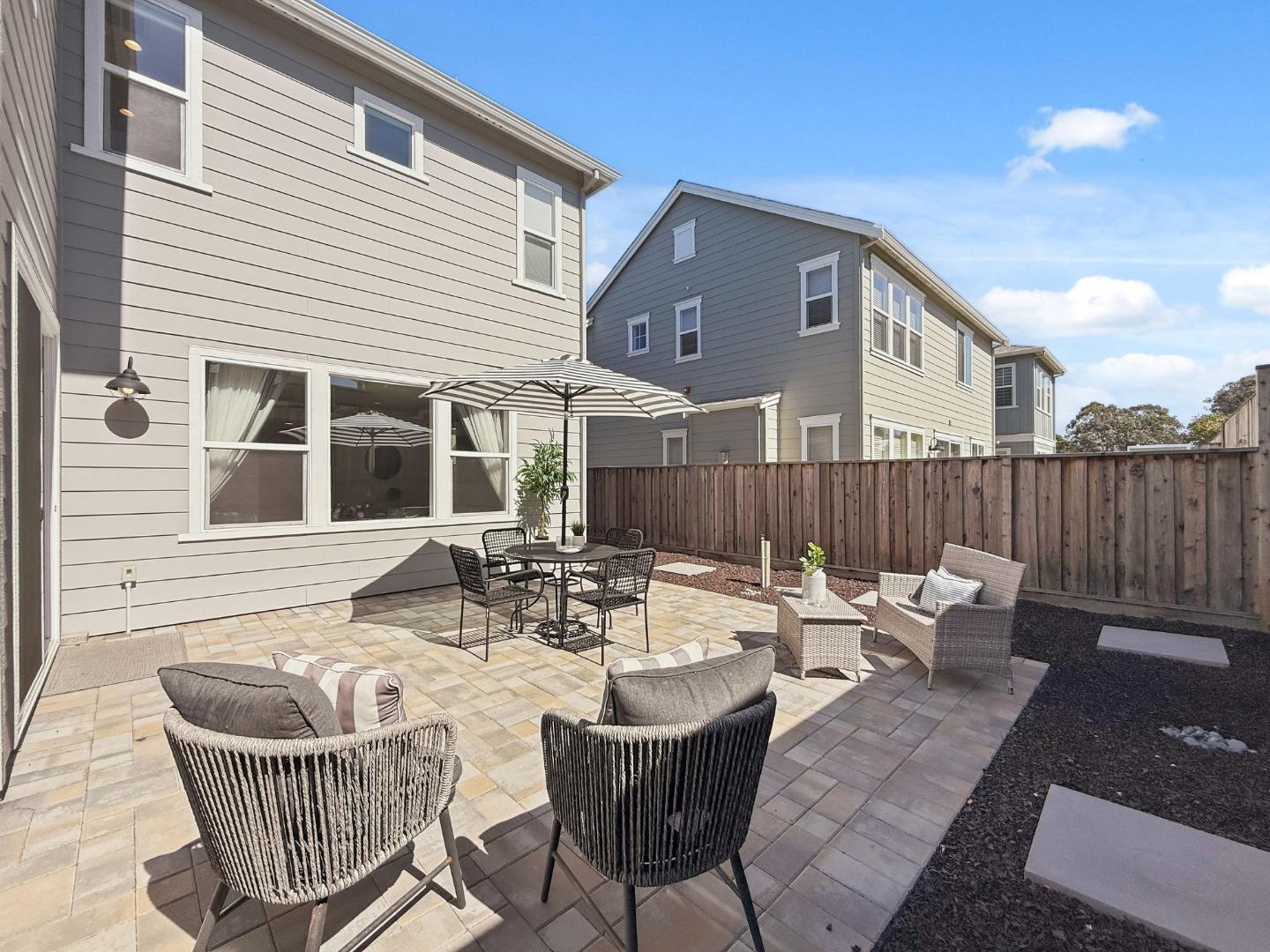 282 Wharf Terrace Circle