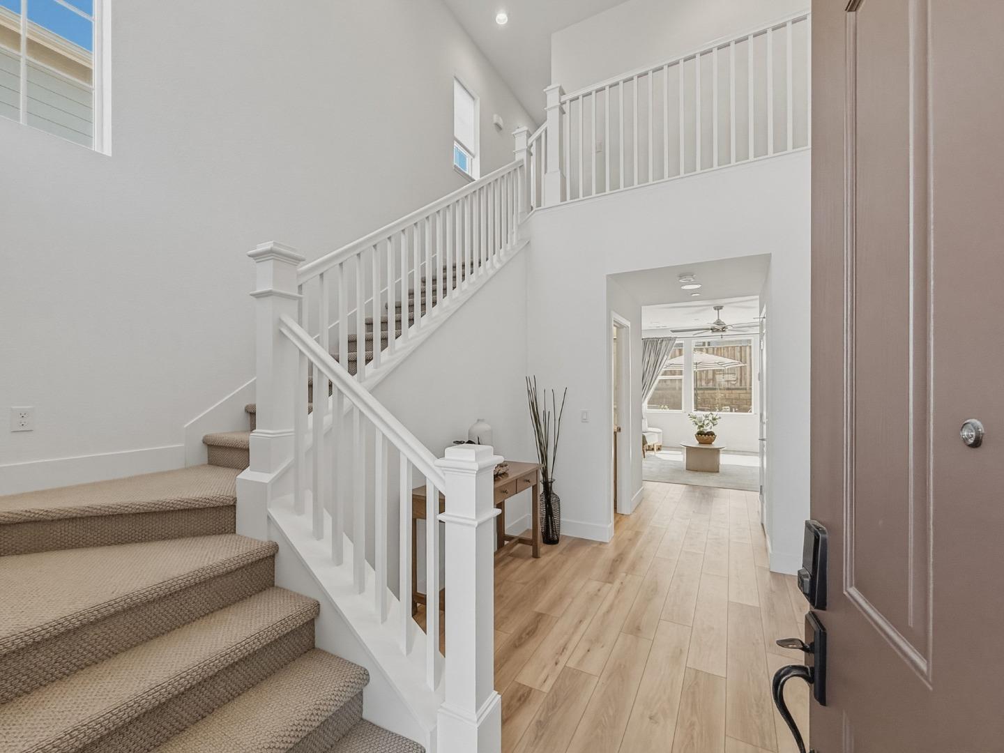 282 Wharf Terrace Circle