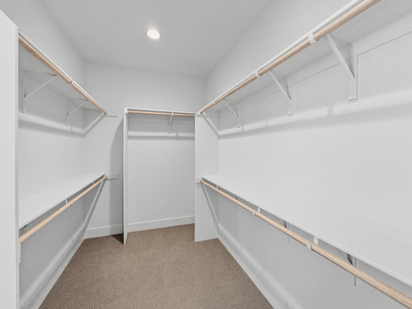 282 Wharf Terrace Circle