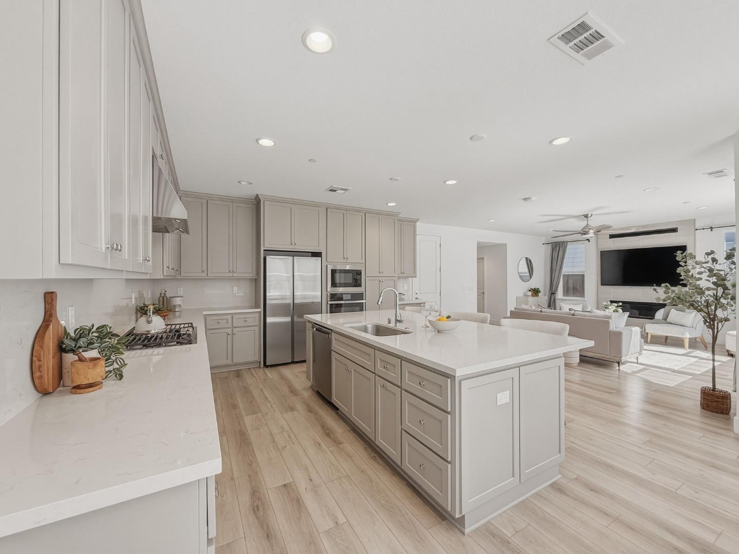 282 Wharf Terrace Circle