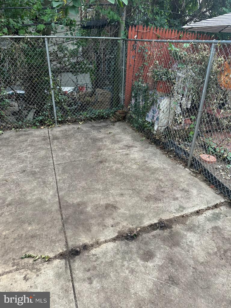 1360 E RITTENHOUSE ST #1