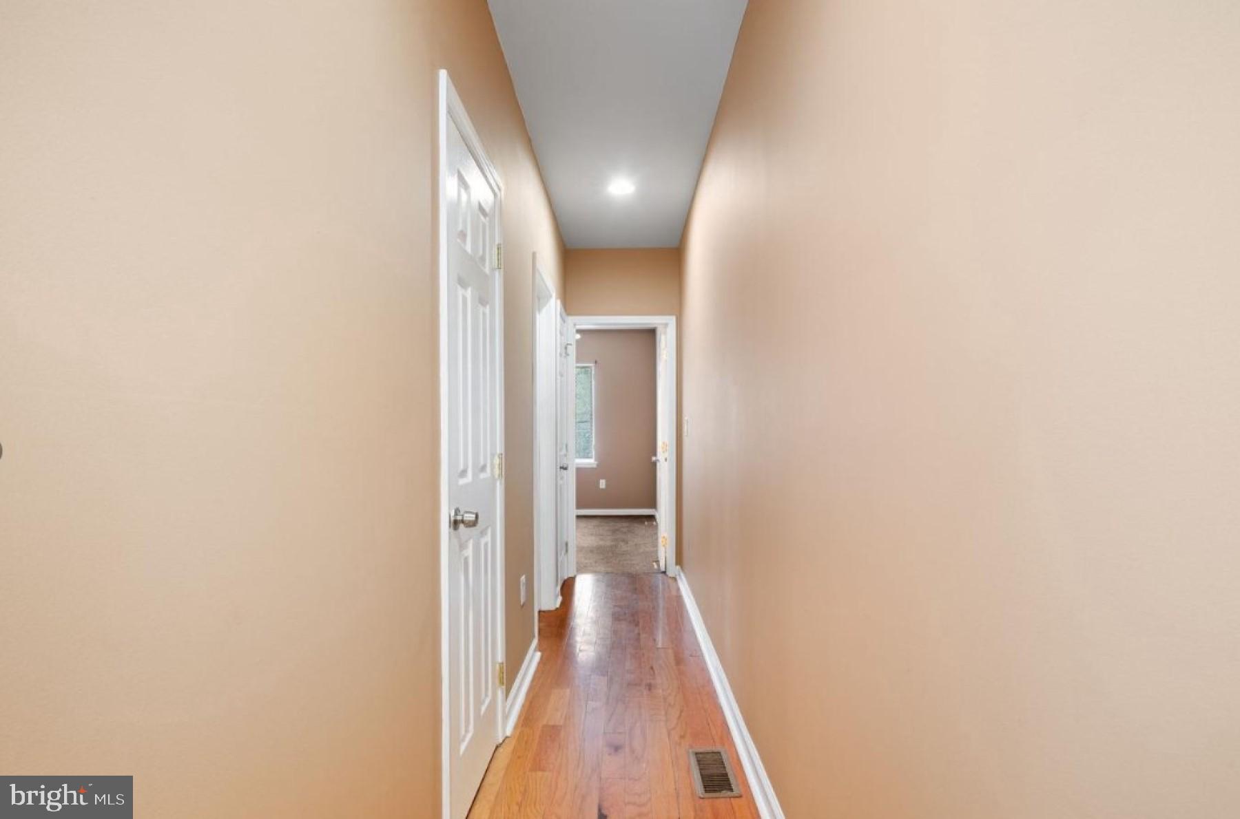 1360 E RITTENHOUSE ST #1