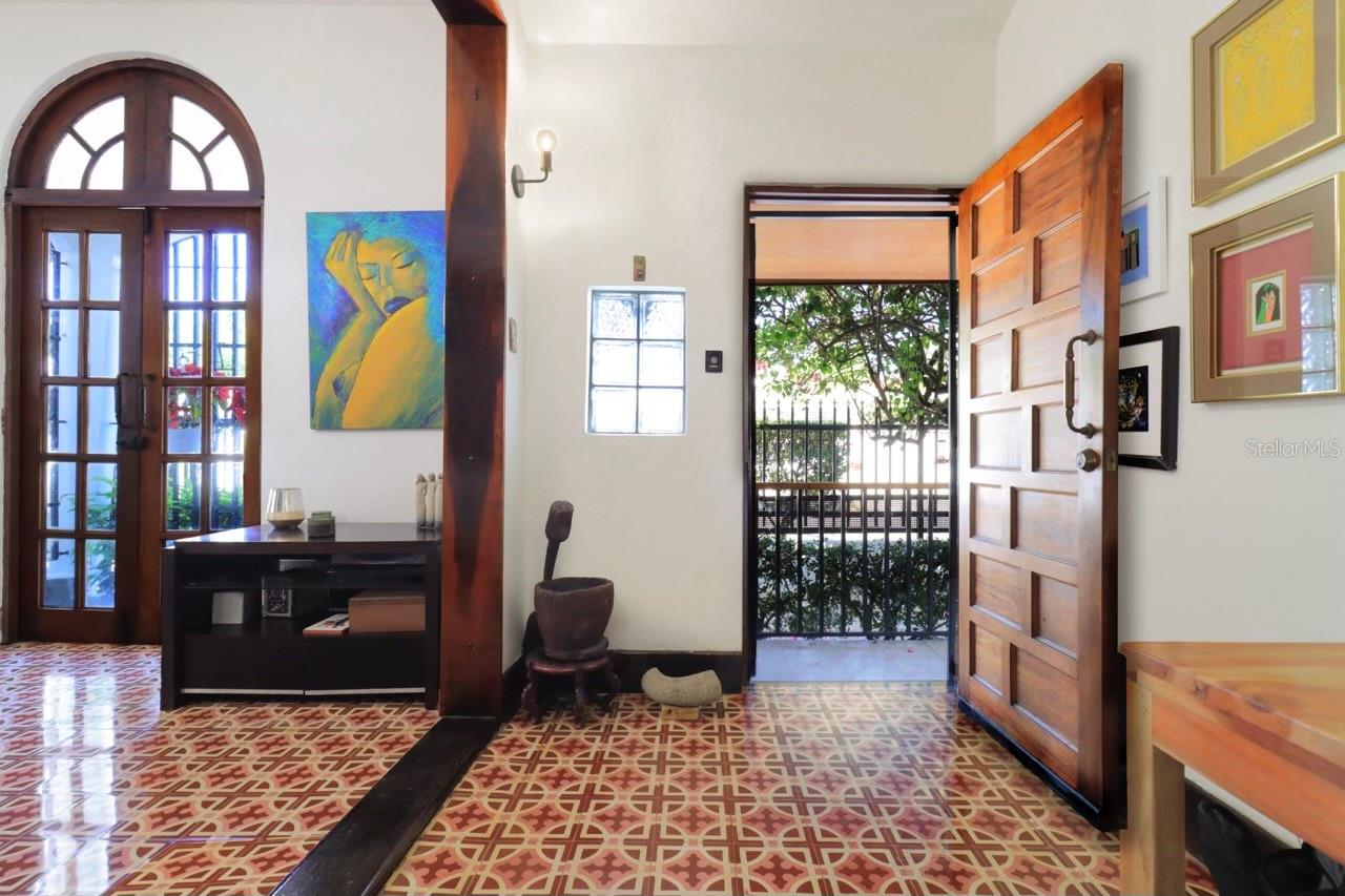 2212 GENERAL DEL VALLE