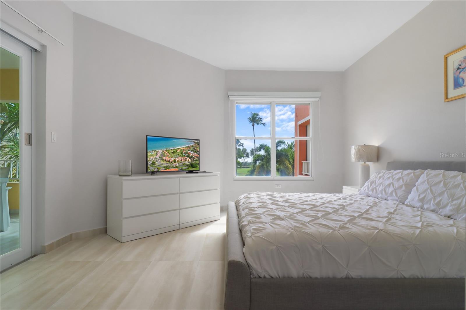 170 CANDELERO DRIVE #305 B