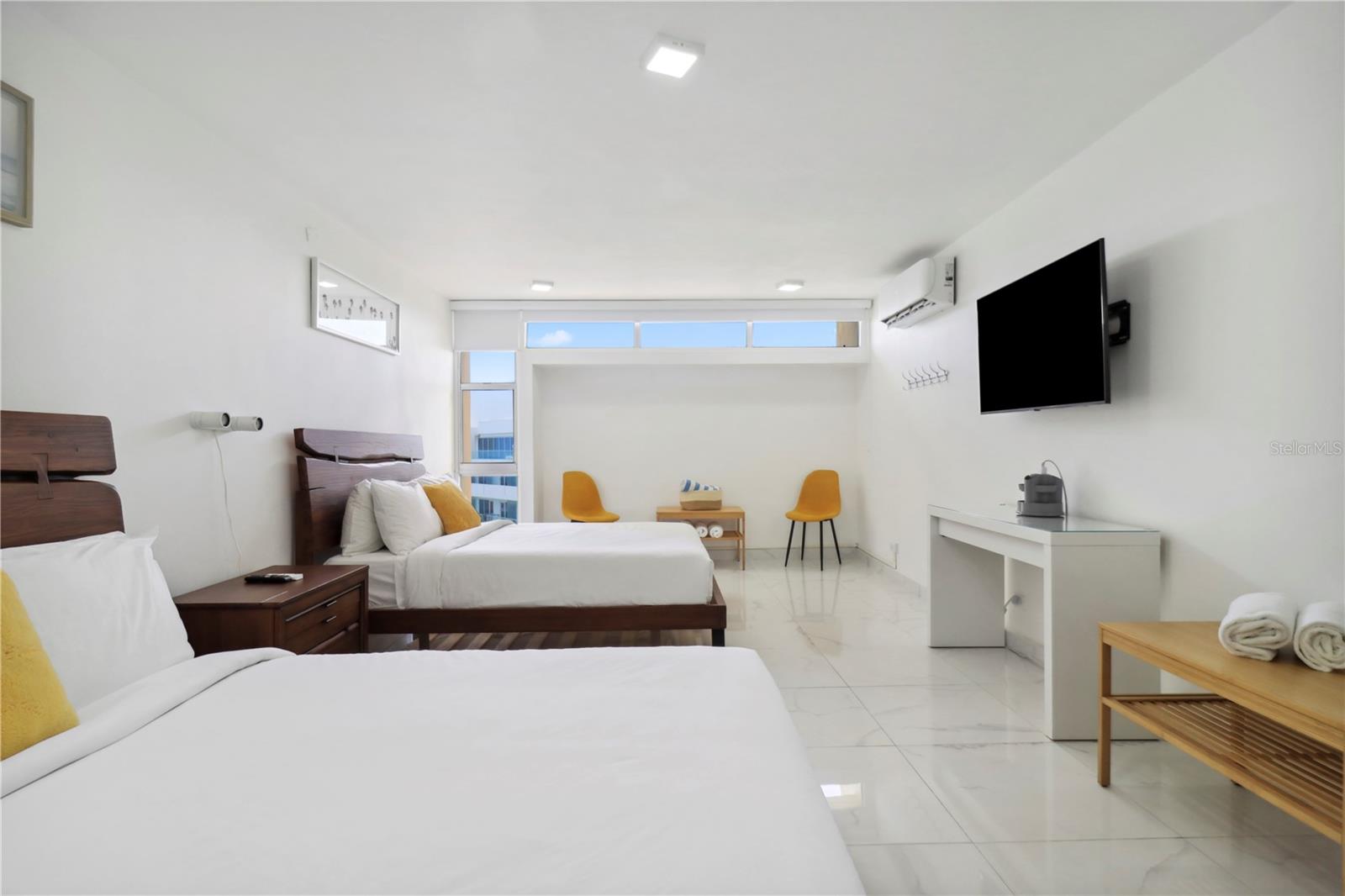 6165 ISLA VERDE AVENUE