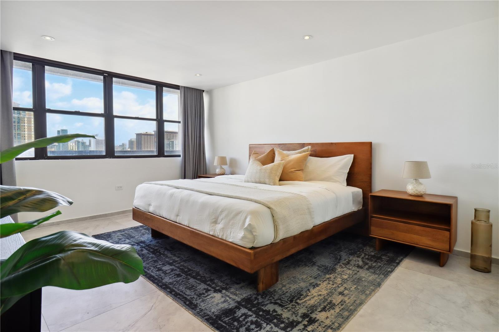 1485 ASHFORD #10D