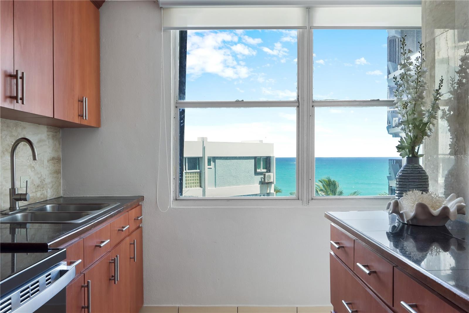 3819 AVE. ISLA VERDE AVE #7A