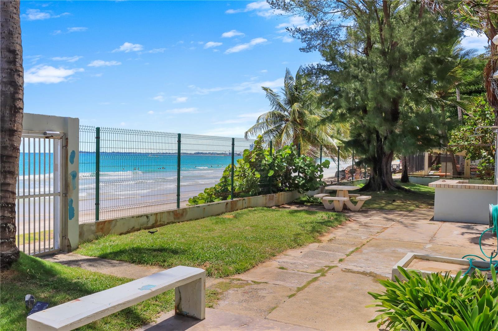 3819 AVE. ISLA VERDE AVE #7A