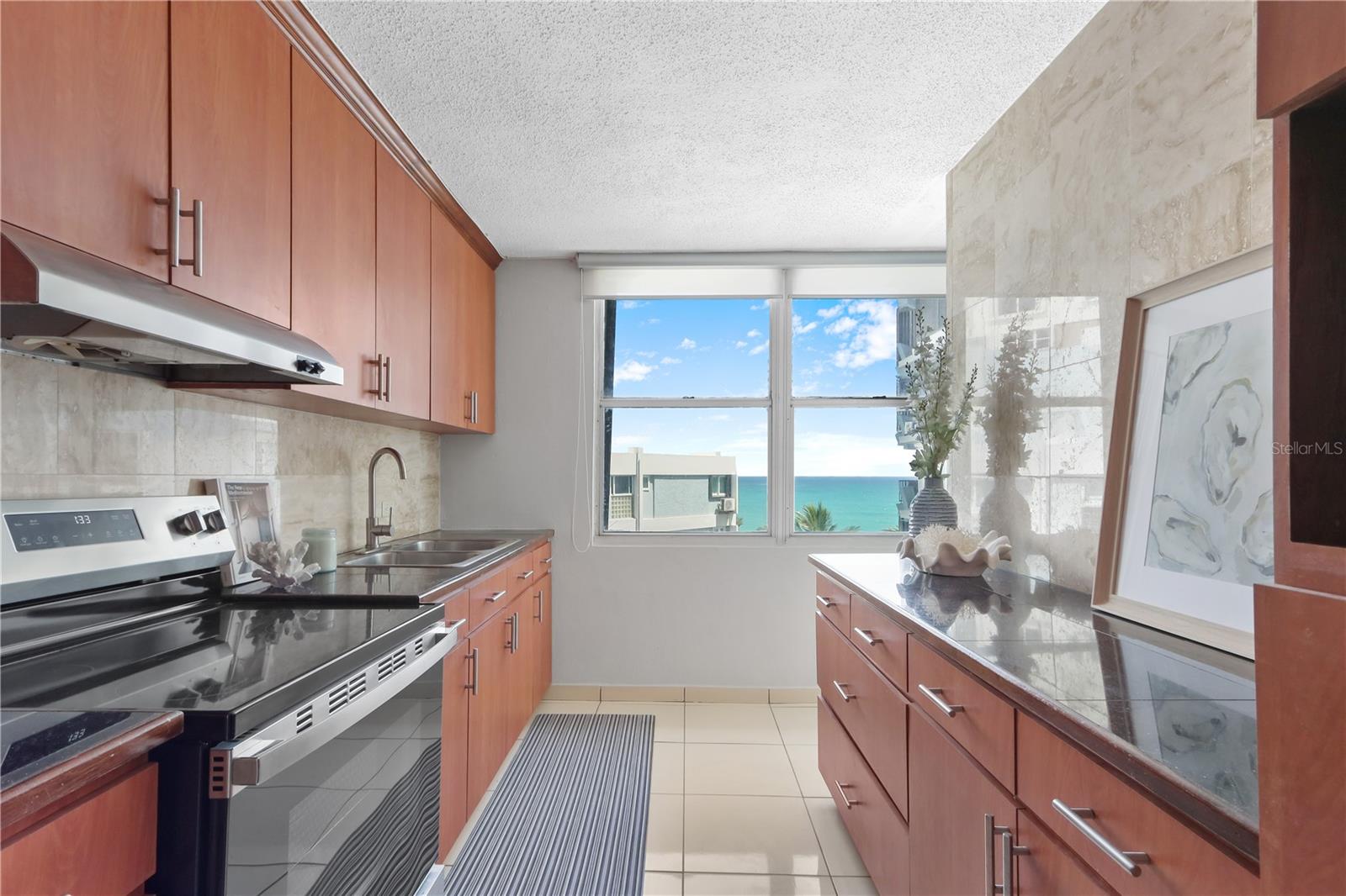 3819 AVE. ISLA VERDE AVE #7A