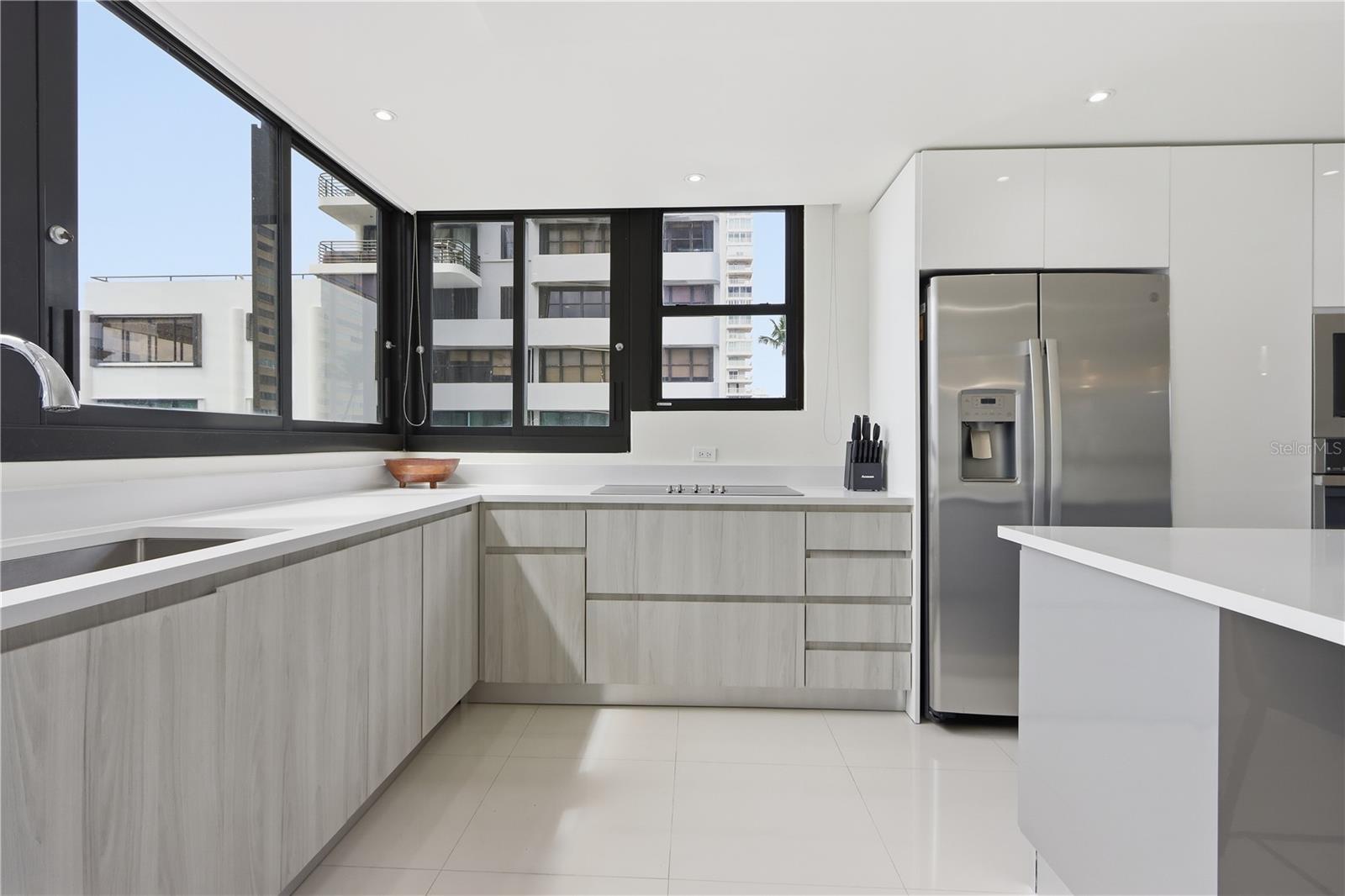 1485 ASHFORD AVE #1A