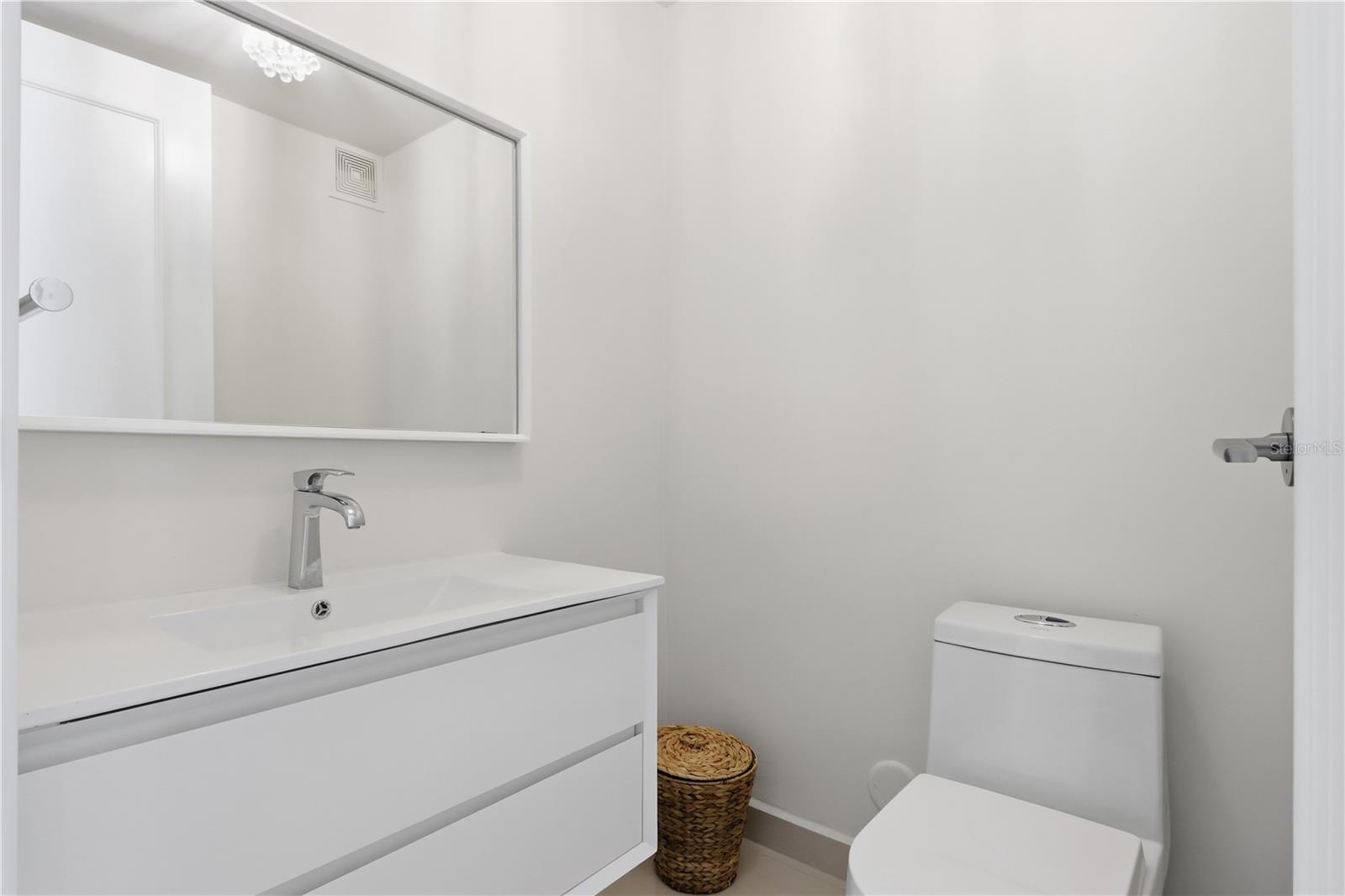 1485 ASHFORD AVE #1A