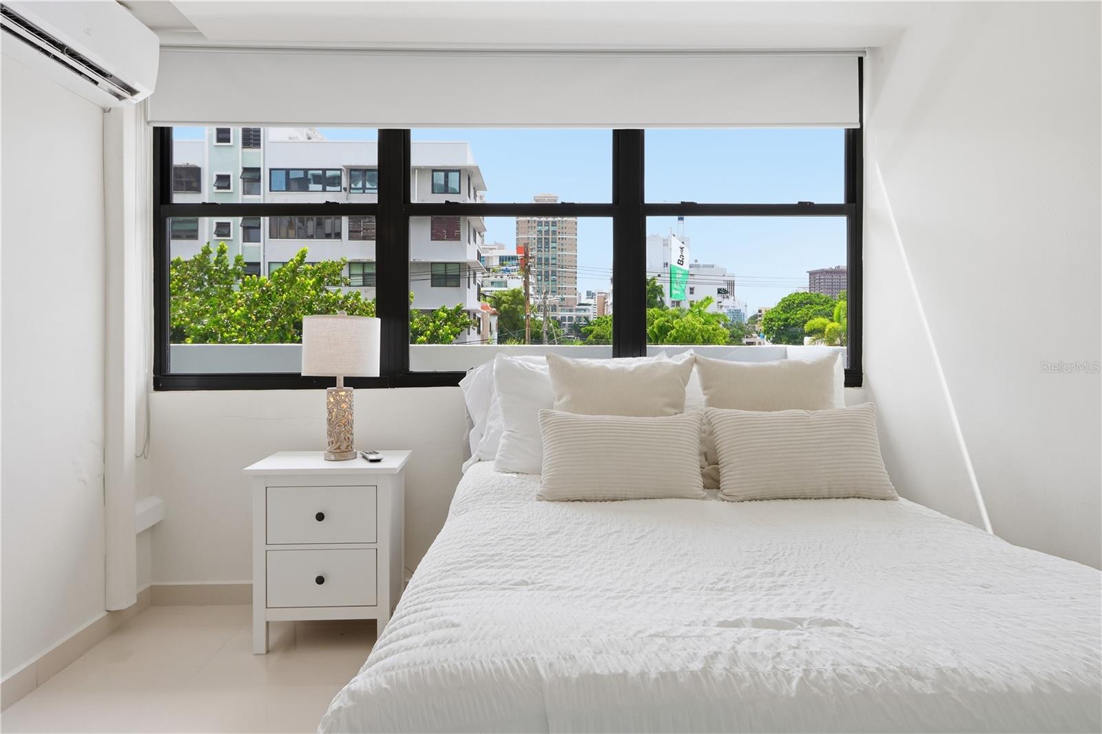 1485 ASHFORD AVE #1A