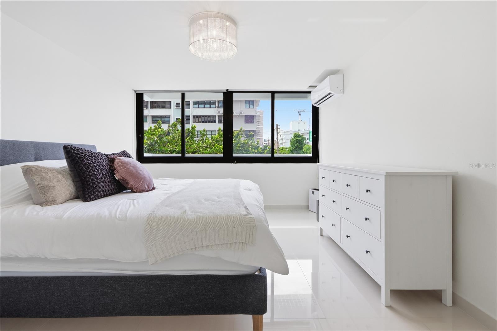 1485 ASHFORD AVE #1A