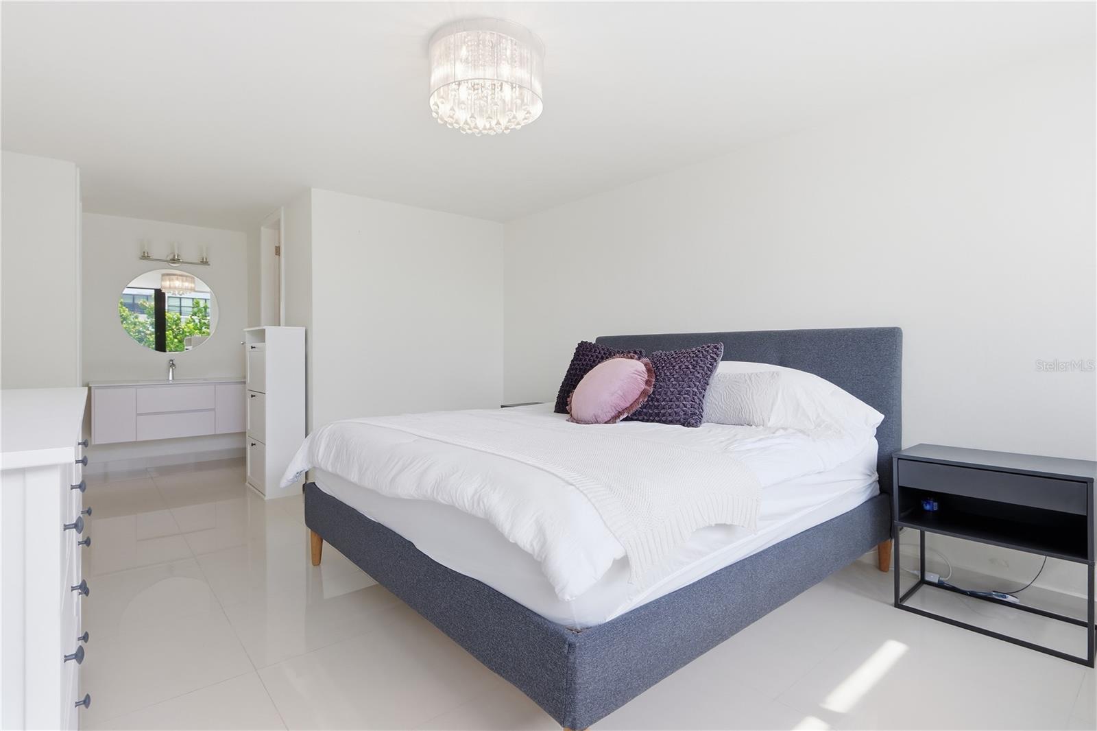 1485 ASHFORD AVE #1A