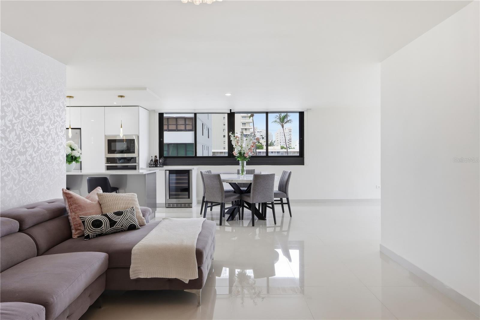 1485 ASHFORD AVE #1A