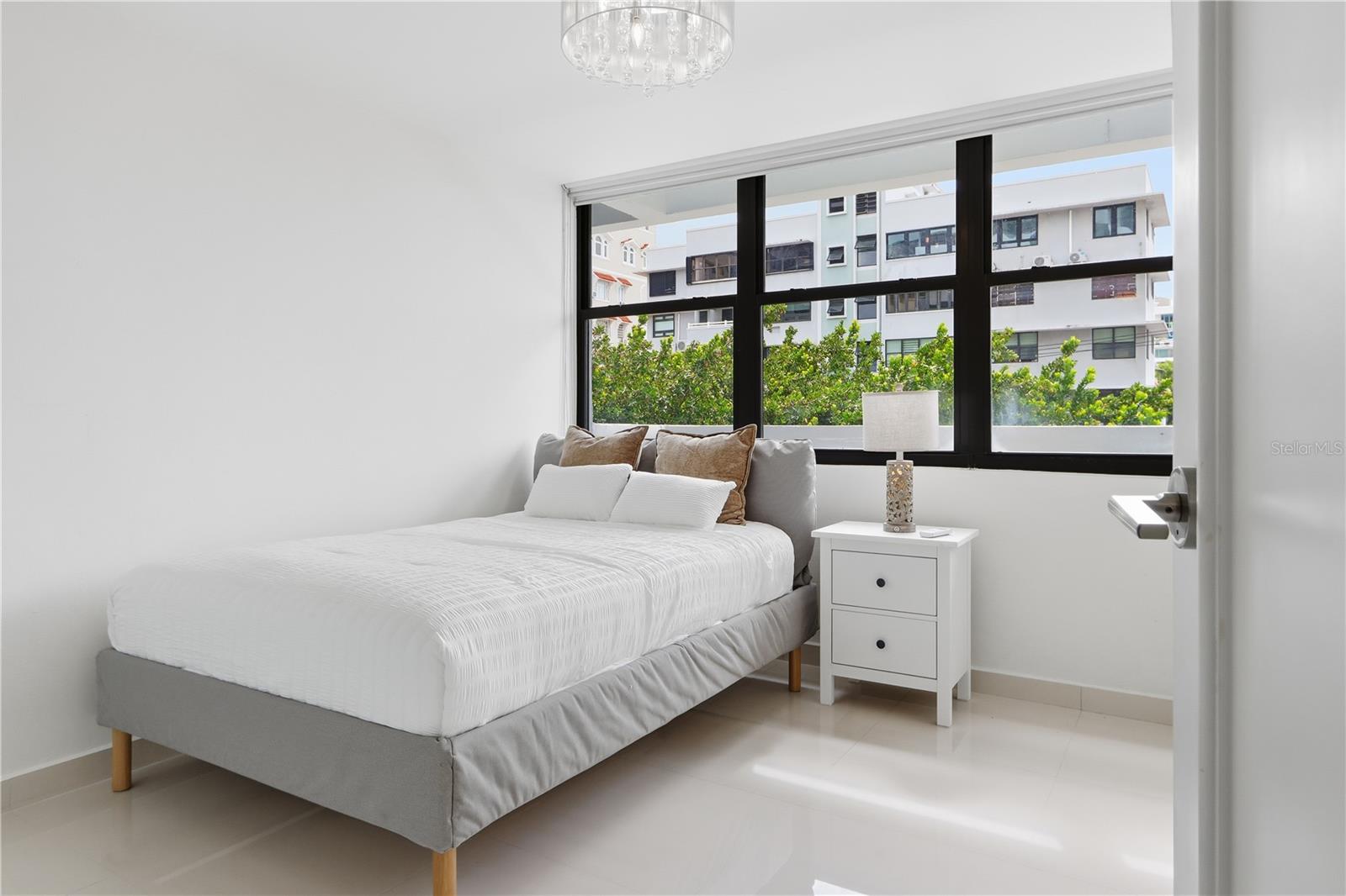 1485 ASHFORD AVE #1A