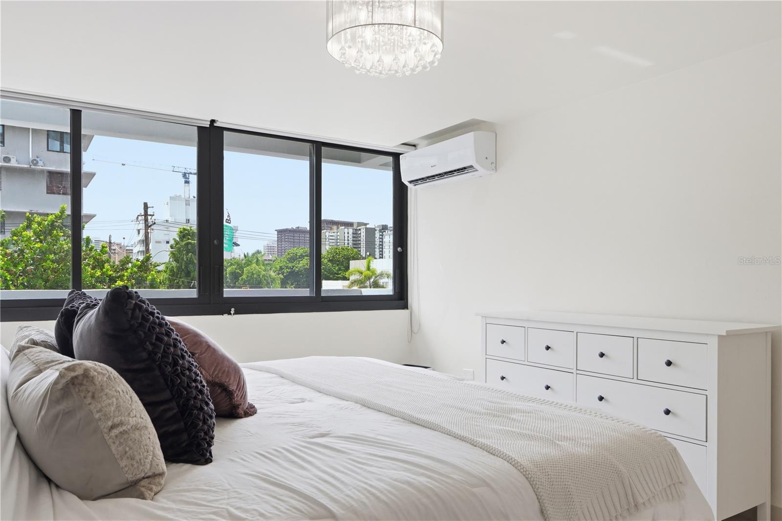 1485 ASHFORD AVE #1A