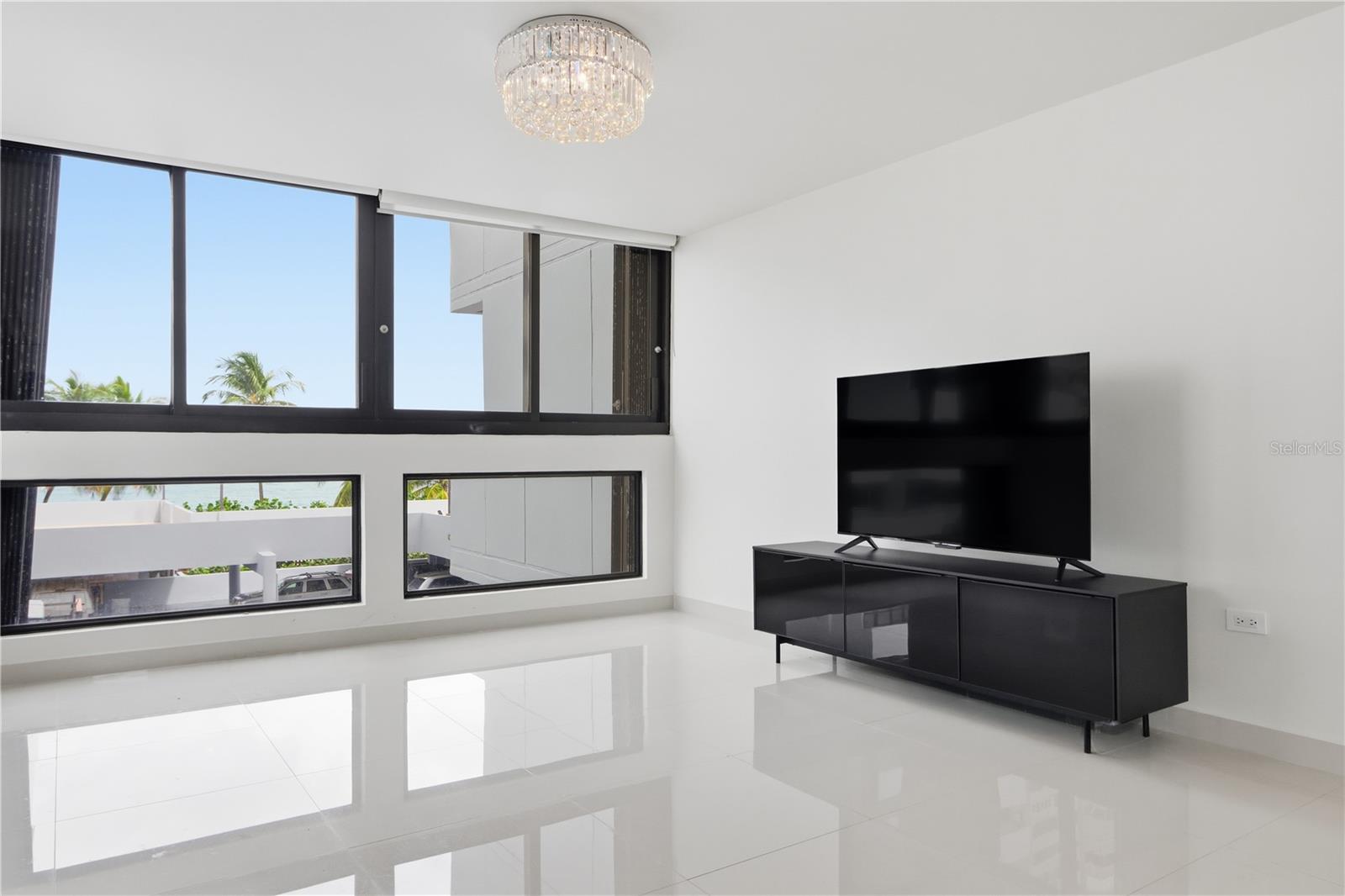 1485 ASHFORD AVE #1A