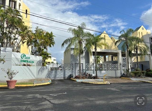 469 ESMERALDA AVE #148