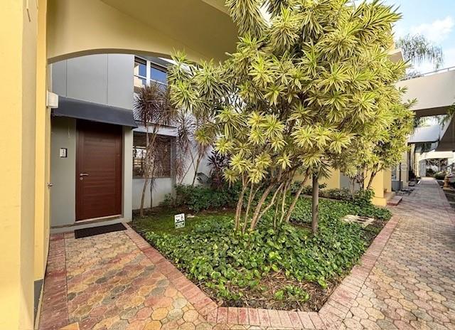 469 ESMERALDA AVE #148