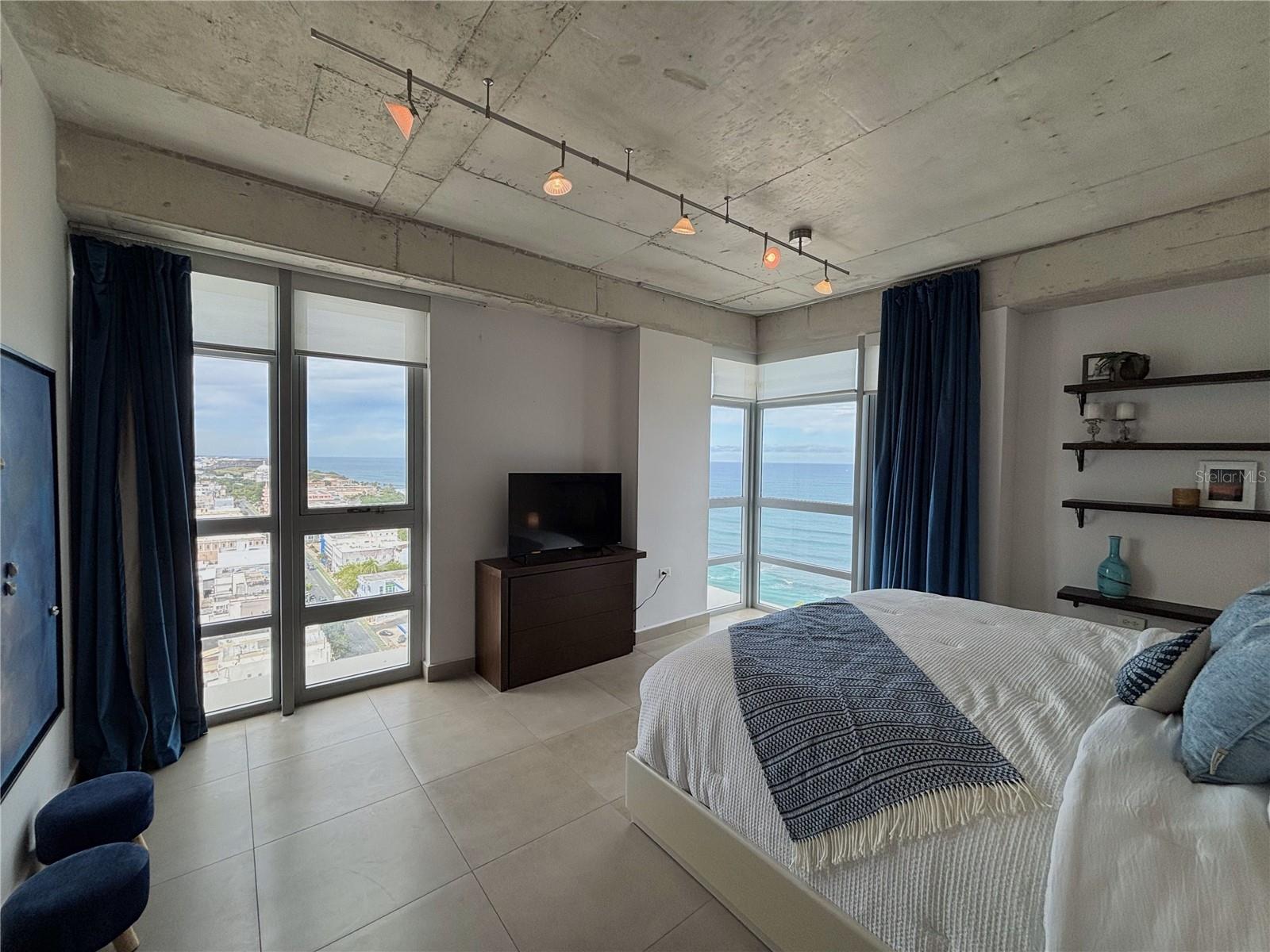 404 DE LA CONSTITUCION AVE #1801