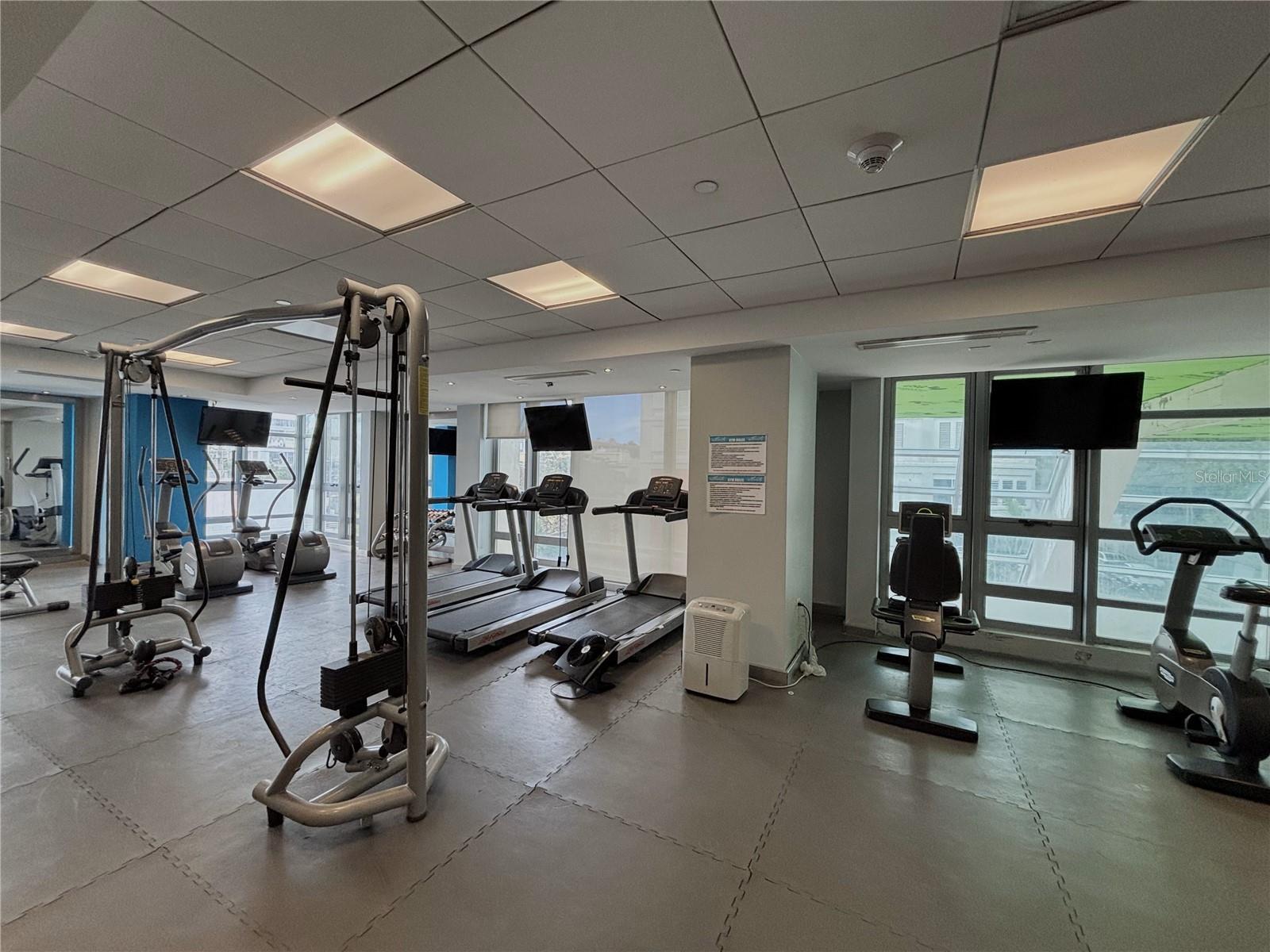 404 DE LA CONSTITUCION AVE #1801