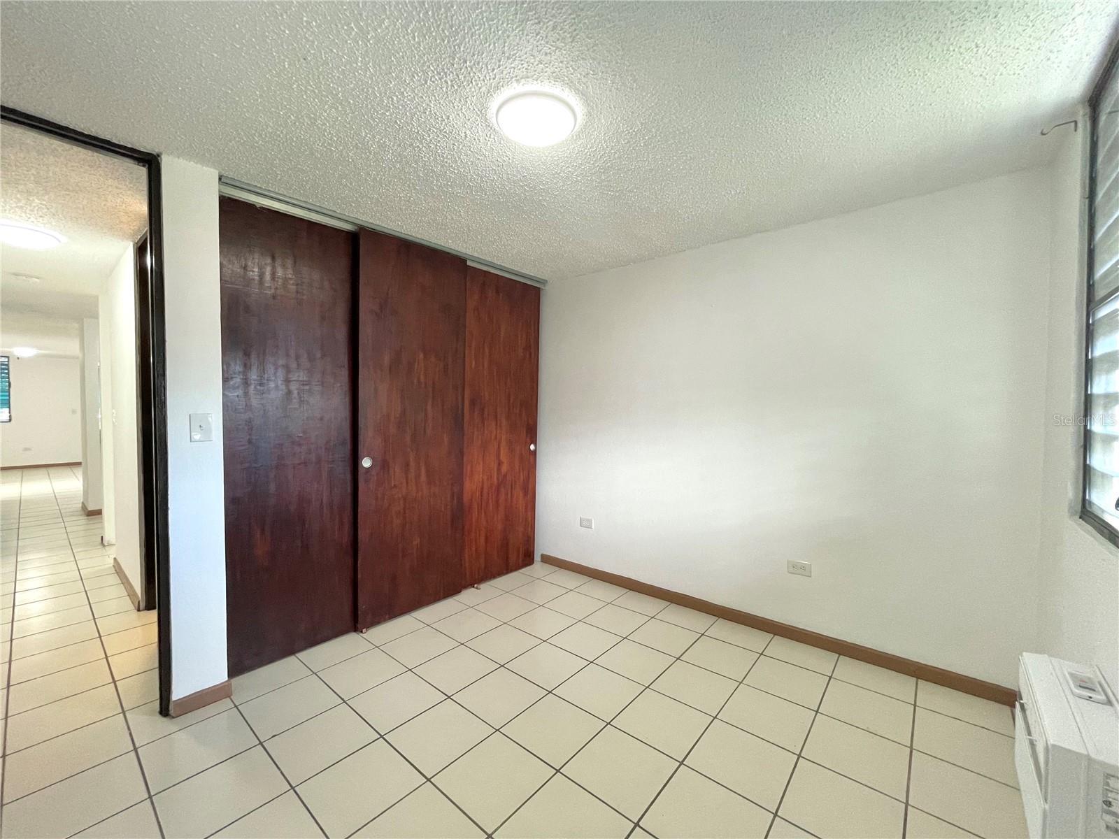 CXJJ+2VJ AVE LAGUNA #A 33