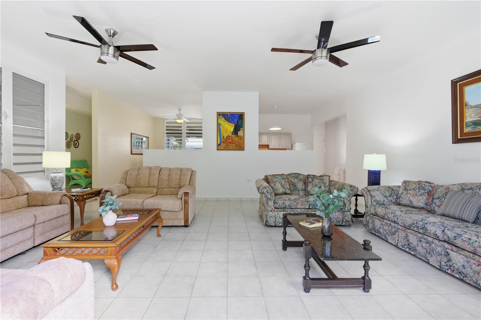 1617 SANTA PRAXEDES #1617