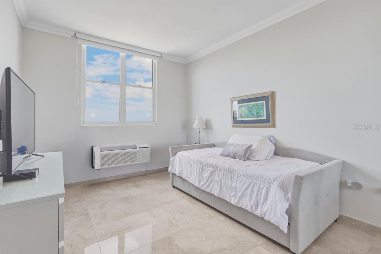 Cond. Puerto Paseos AVENIDA FELISA RINCON GAUTIER #2104