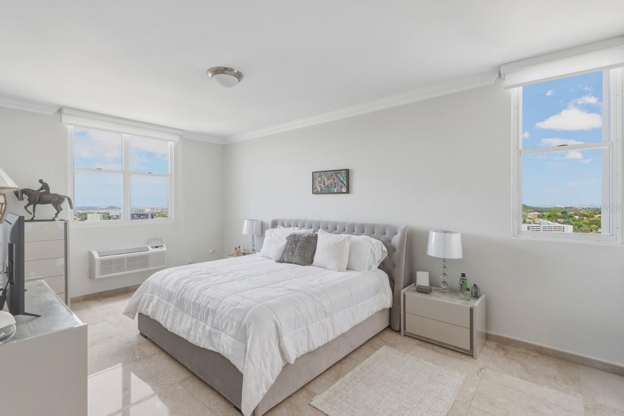 Cond. Puerto Paseos AVENIDA FELISA RINCON GAUTIER #2104