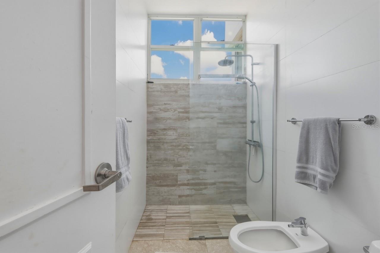 Cond. Puerto Paseos AVENIDA FELISA RINCON GAUTIER #2104