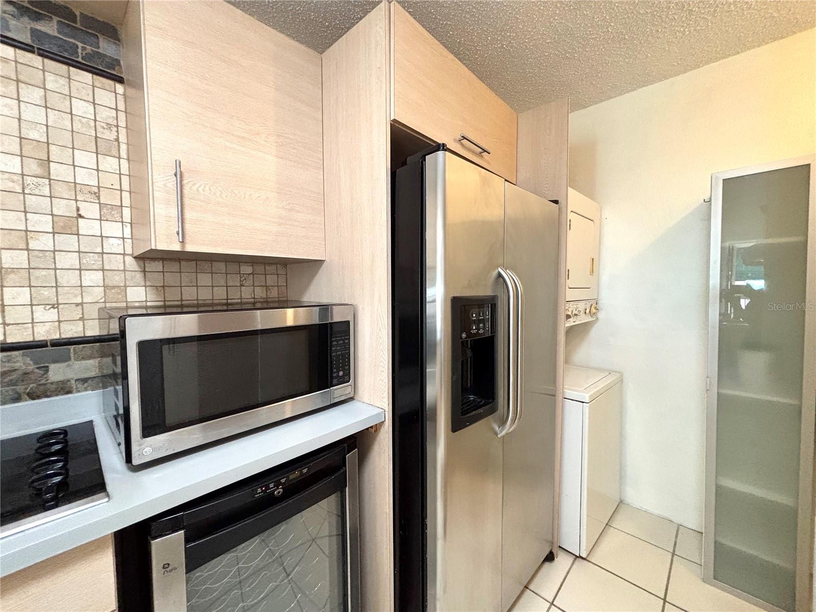 CXJJ+2VJ AVE LAGUNA #A 31